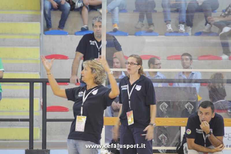 110924 basket 194_tn.jpg